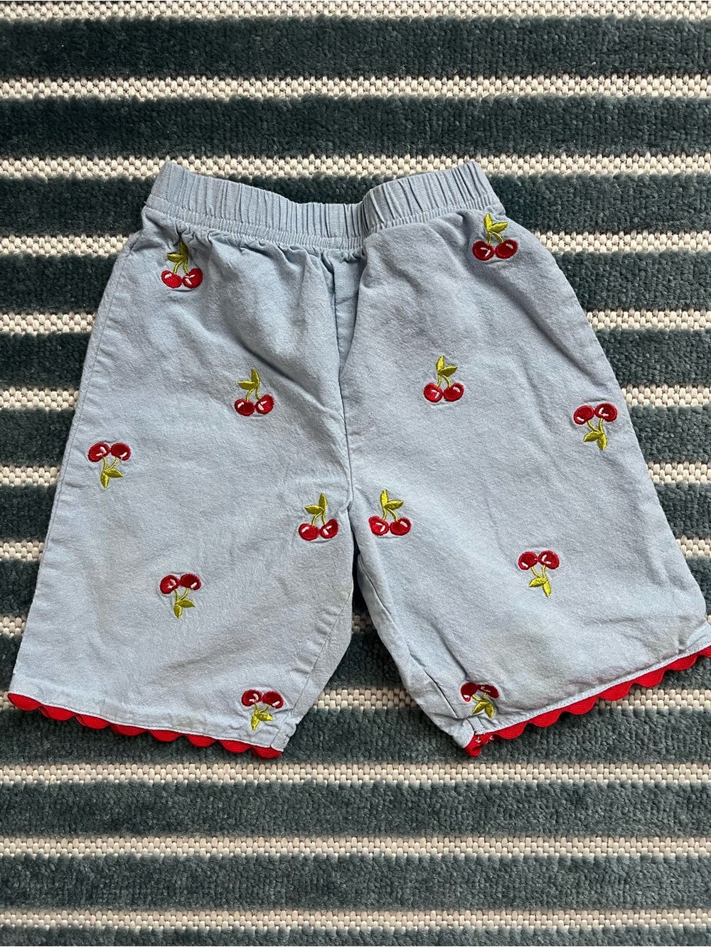 Vintage Miniwear Cherry Embroidered Scalloped Shorts/bermudas 12mo